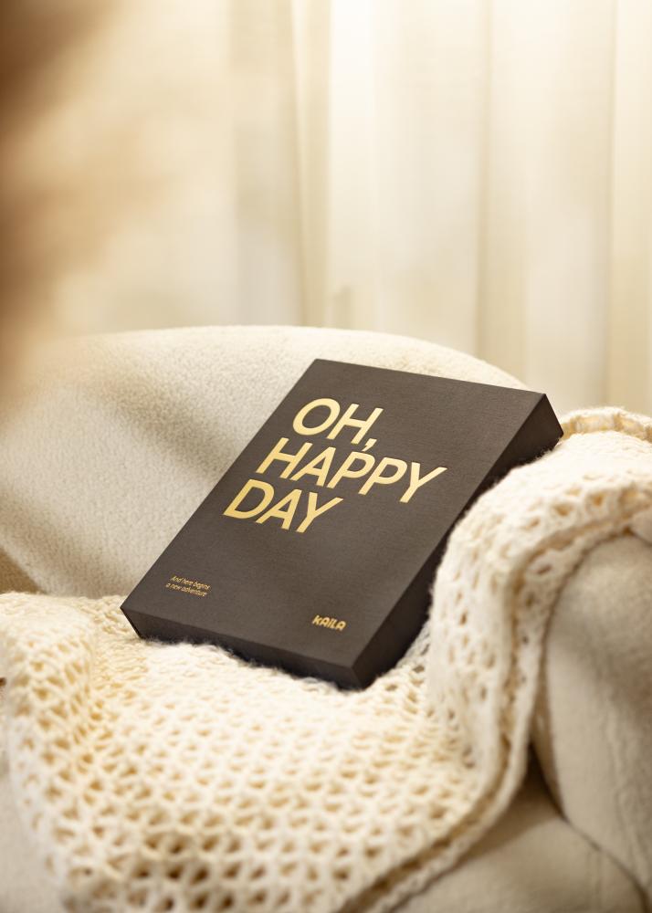 KAILA OH HAPPY DAY Black - Coffee Table Photo Album (60 Cerná Strany)