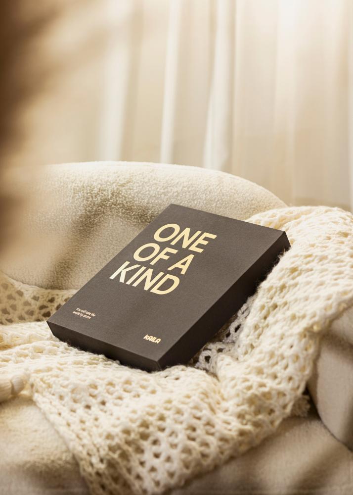 KAILA ONE OF A KIND Black - Coffee Table Photo Album (60 Cerná Strany)