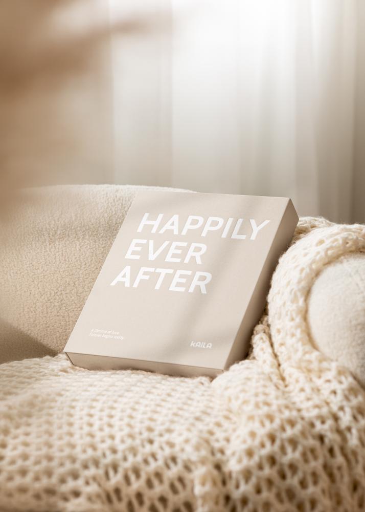 KAILA HAPPILY EVER AFTER Creme - Coffee Table Photo Album (60 Cerná Stránek)